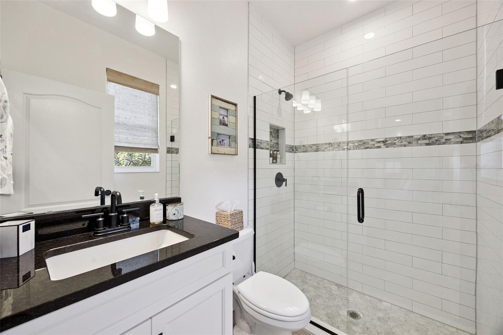 HULL ISLAND/OAKLAND PH 2 - Residential