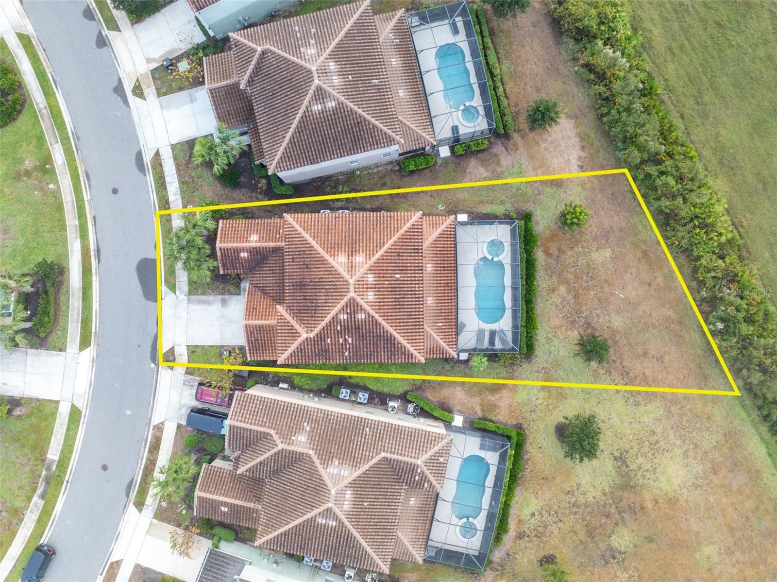 6078 BROAD OAK DRIVE