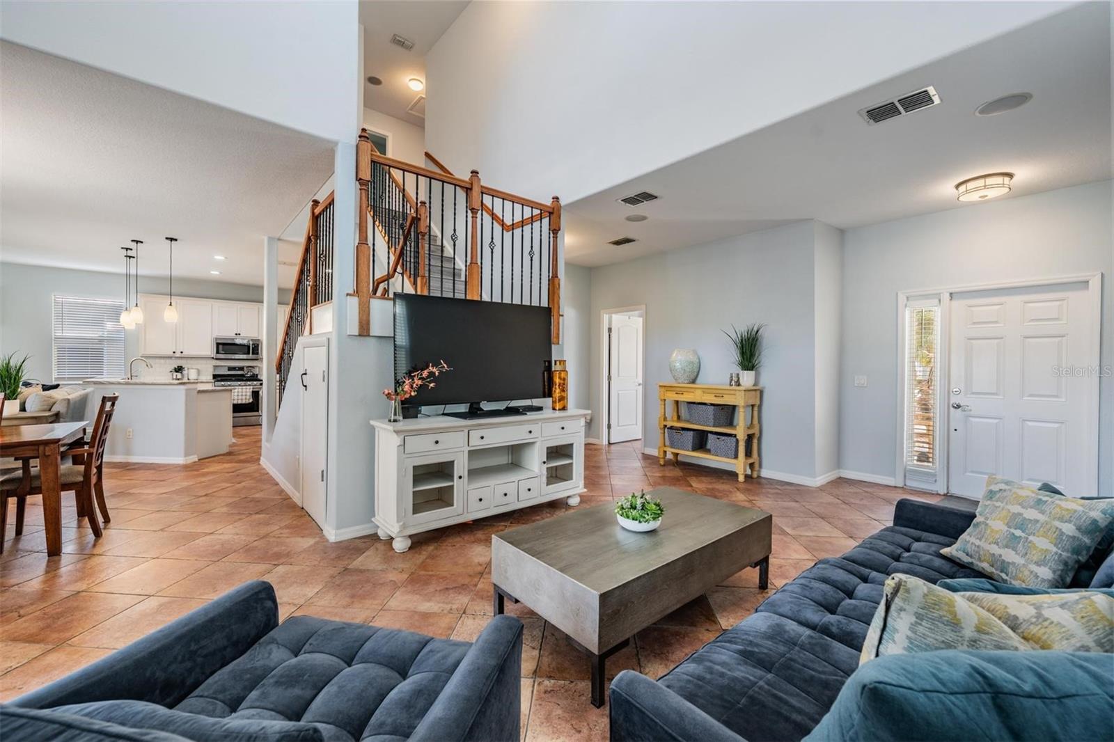 9212 OAK PRIDE COURT