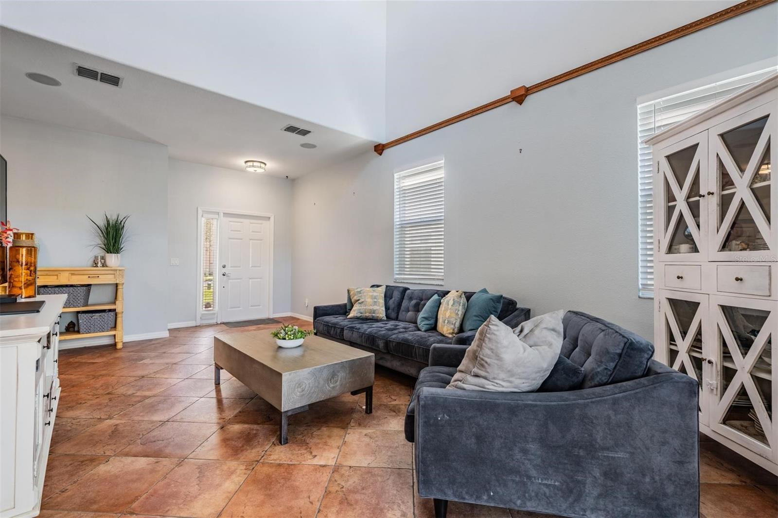 9212 OAK PRIDE COURT