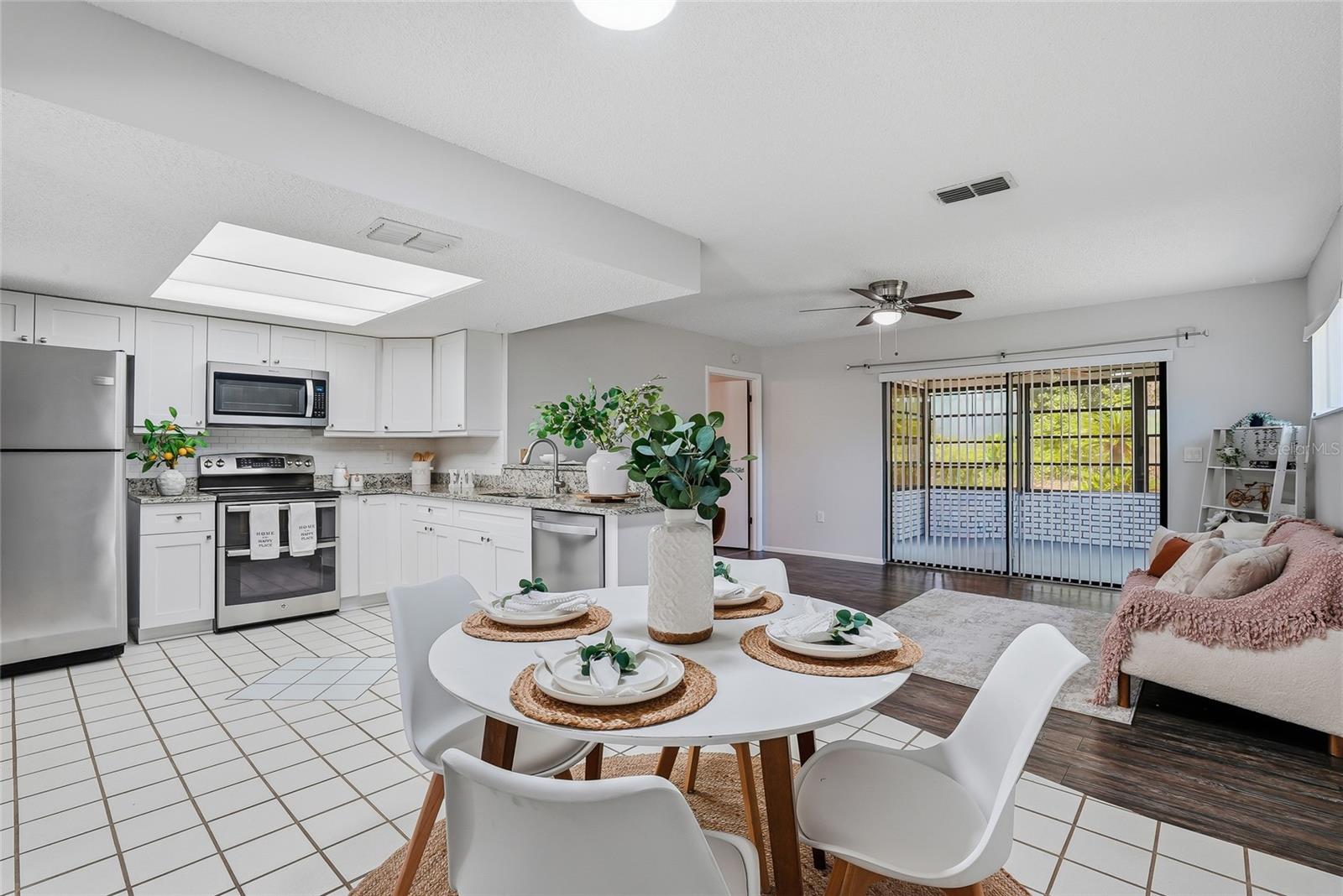 SPRING HILL - Residential