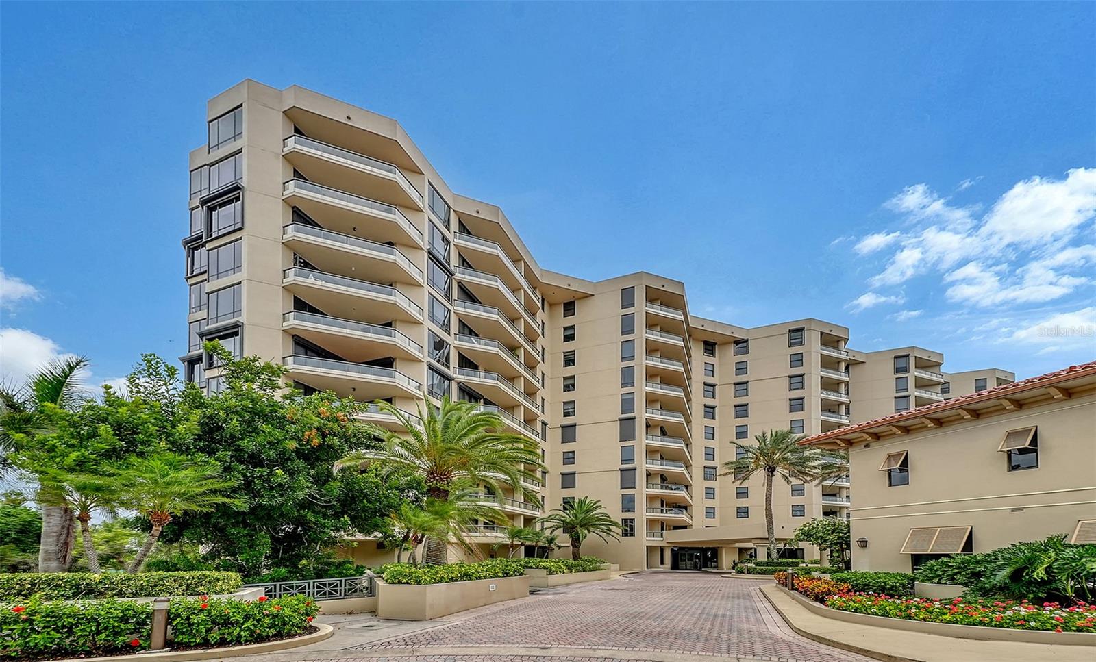 1241 GULF OF MEXICO DRIVE 303
