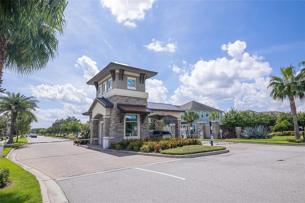 TAPESTRY-PH 5 - Residential