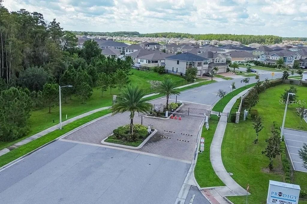 TAPESTRY-PH 5 - Residential