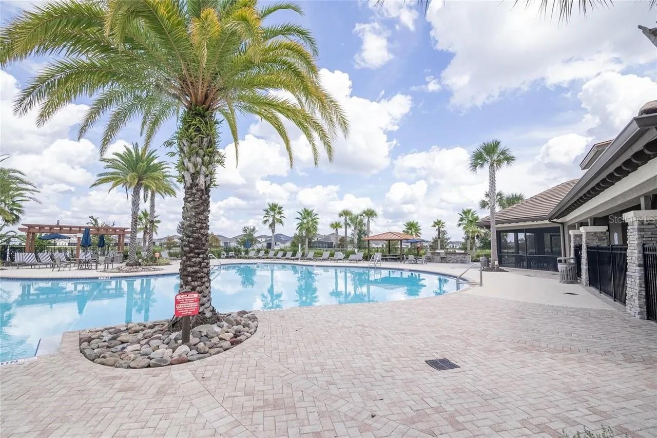 TAPESTRY-PH 5 - Residential