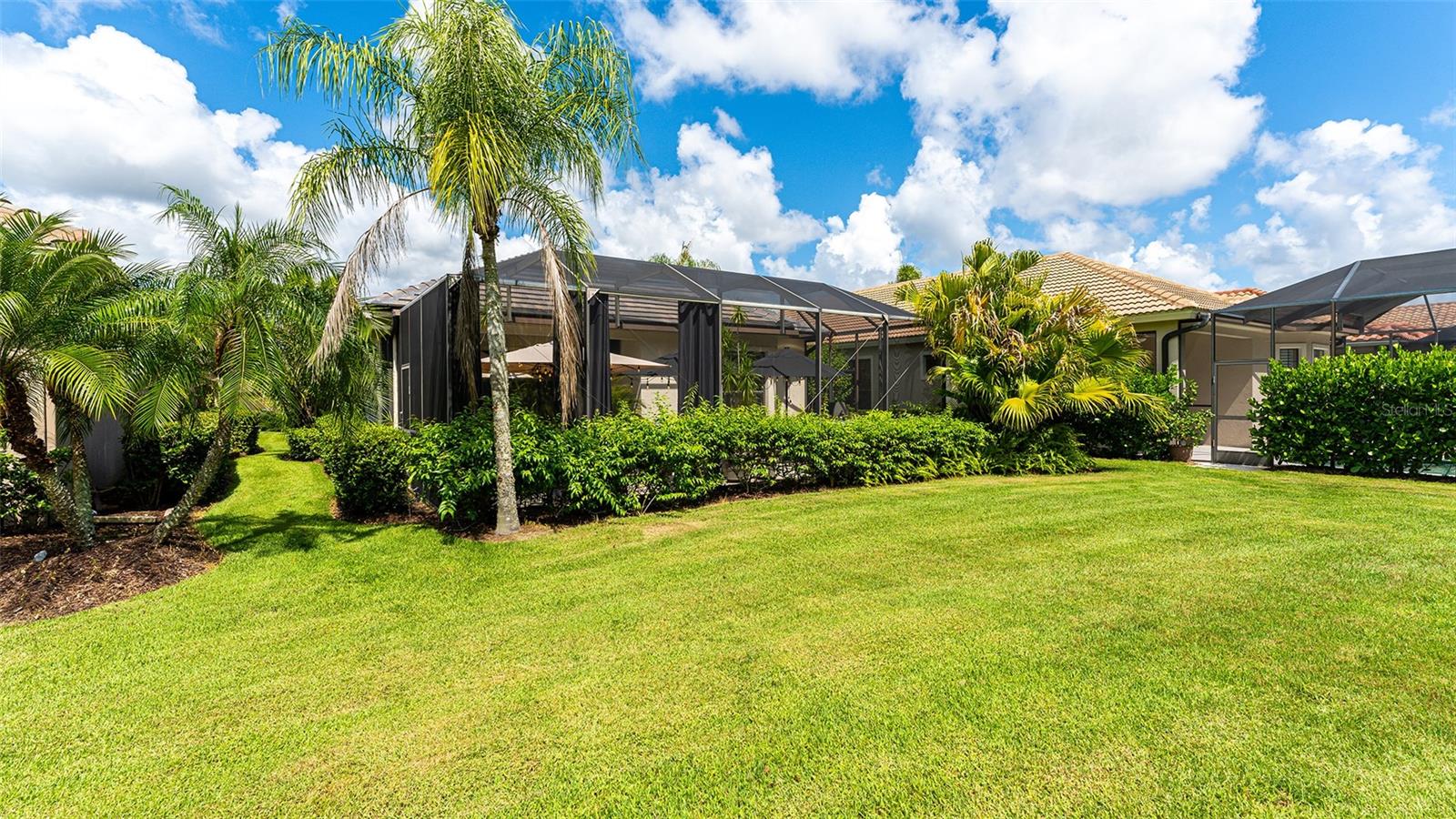 LAKEWOOD RANCH COUNTRY CLUB VILLAGE AA 1&2 - Residential Lease