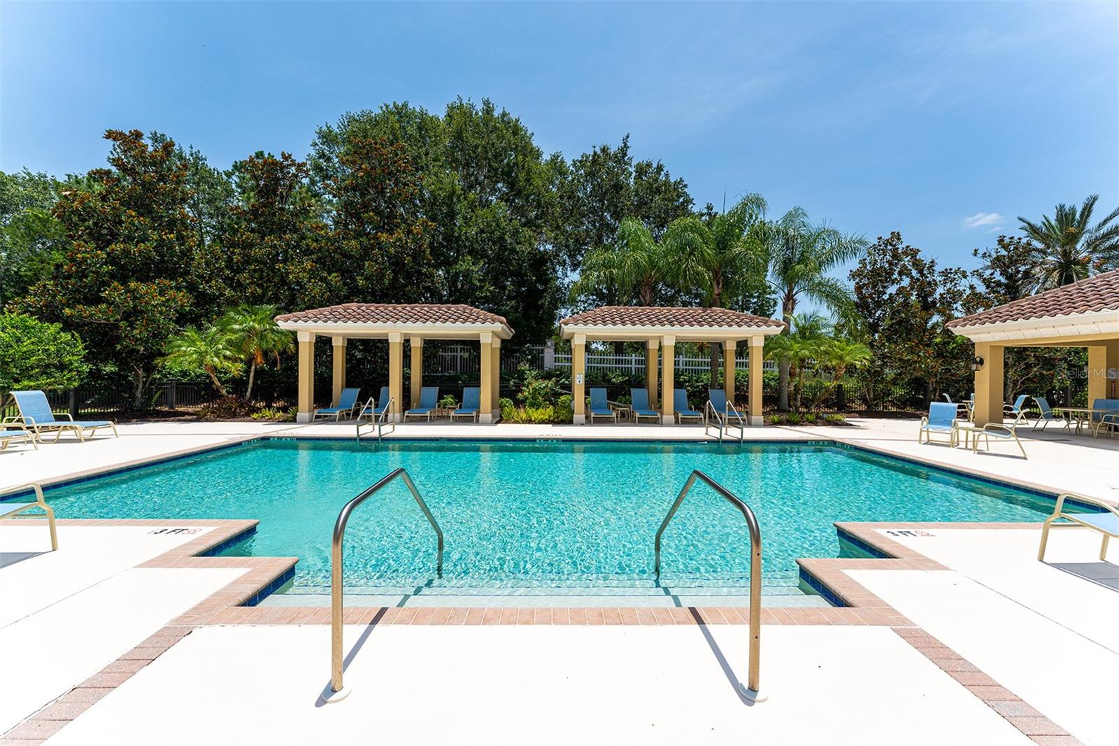 LAKEWOOD RANCH COUNTRY CLUB VILLAGE AA 1&2 - Residential Lease