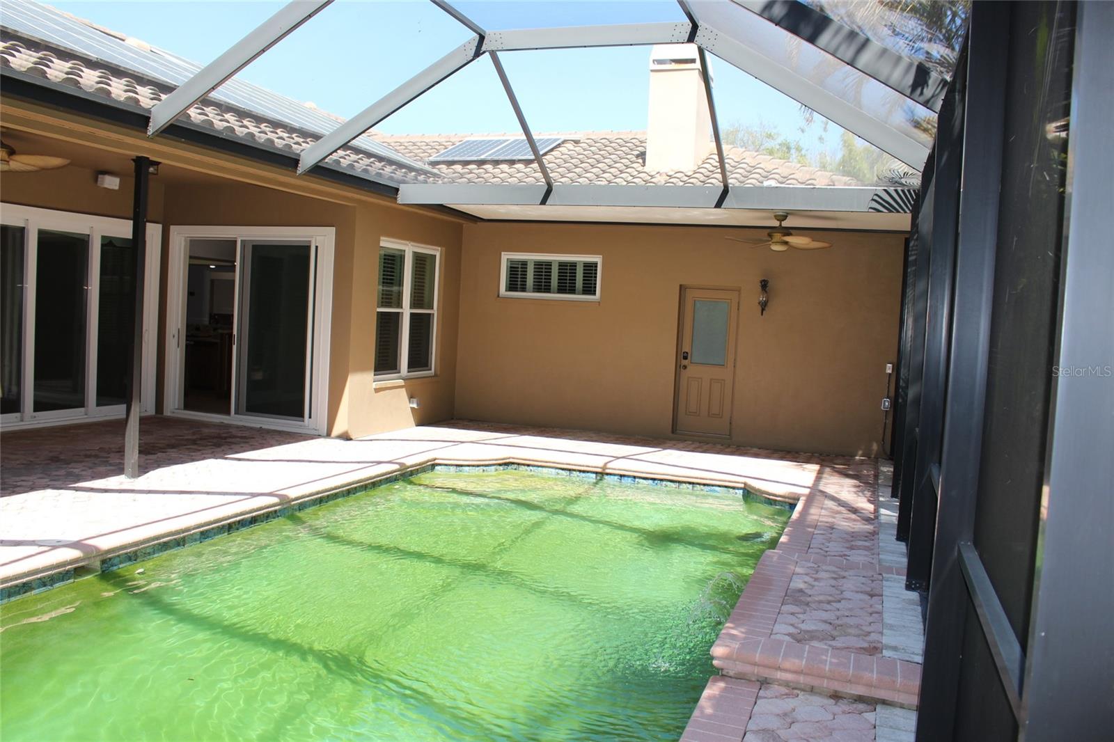 HUNTINGTON TRACE - Residential