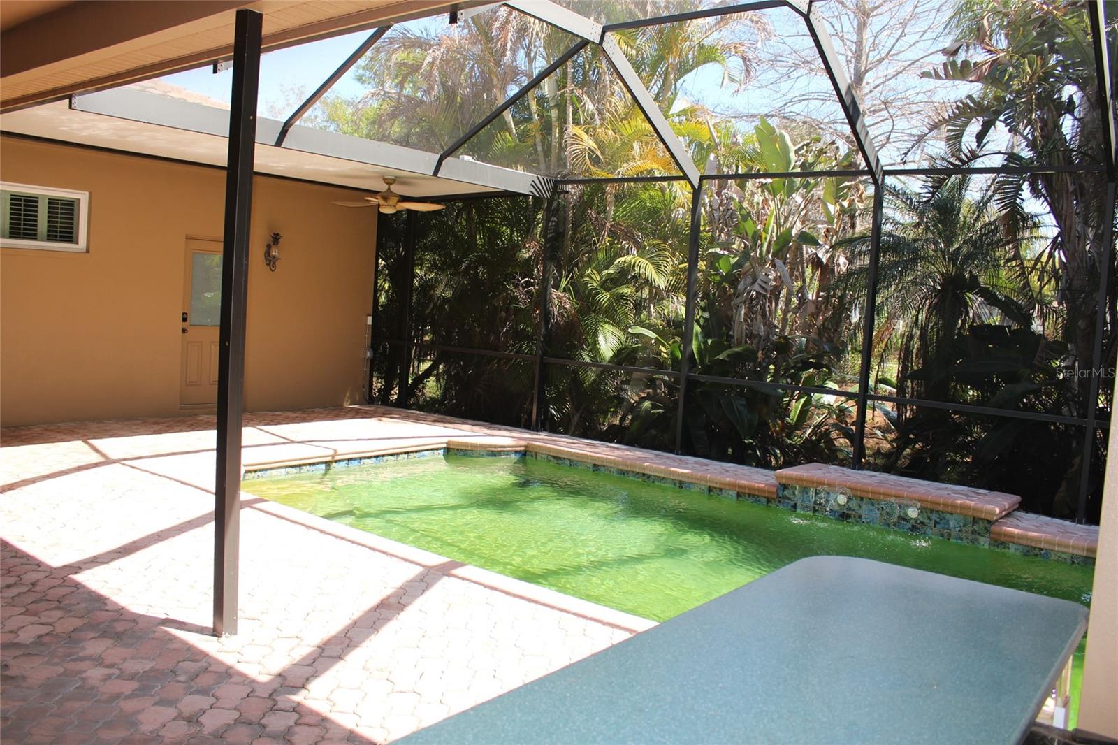 HUNTINGTON TRACE - Residential