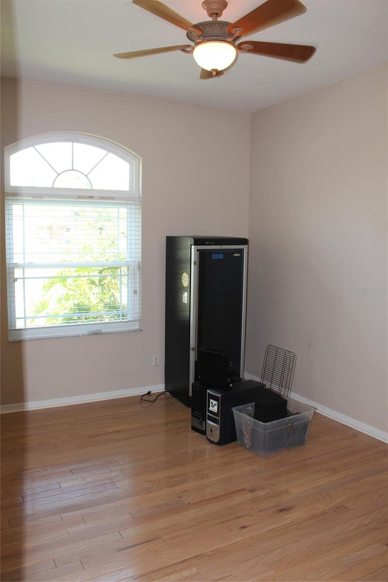 HUNTINGTON TRACE - Residential