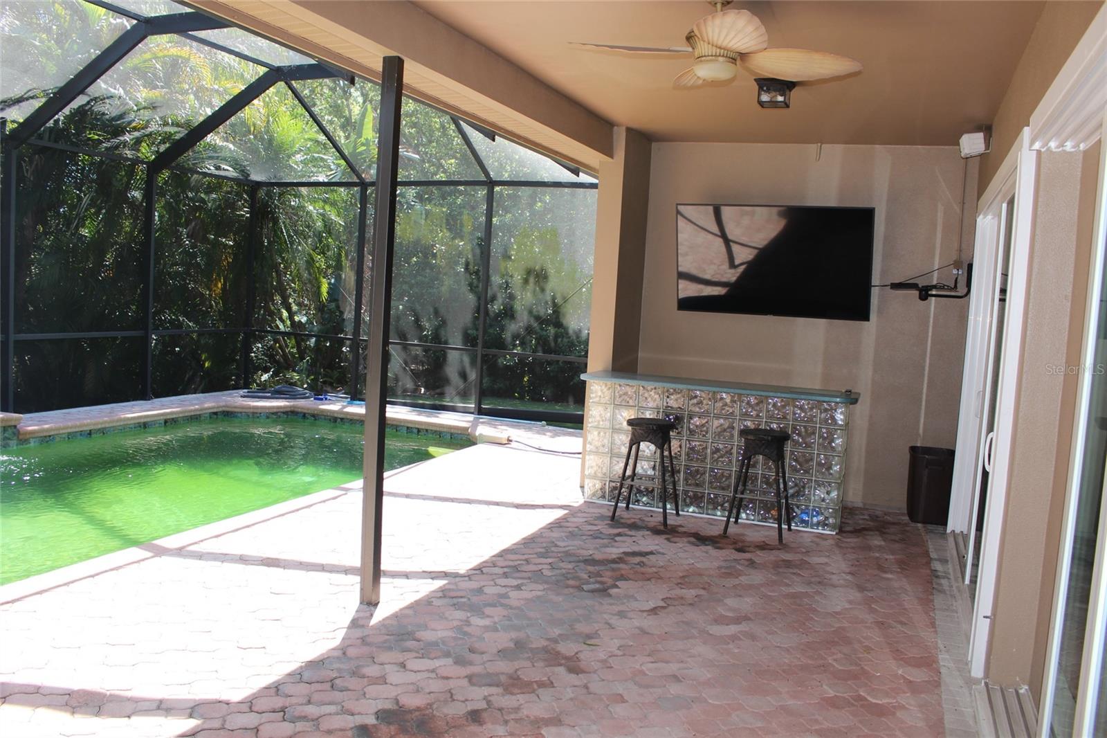 HUNTINGTON TRACE - Residential