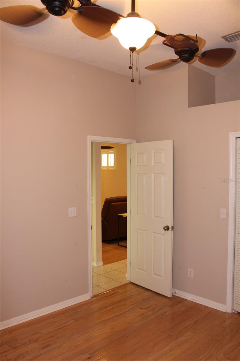 HUNTINGTON TRACE - Residential