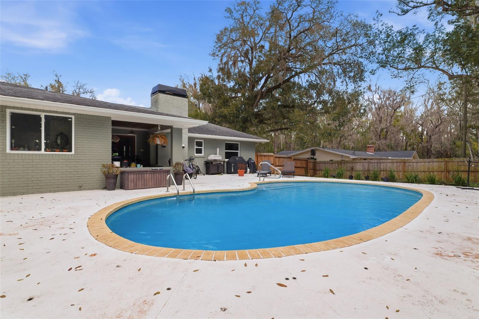 BELL TERRACE - Residential