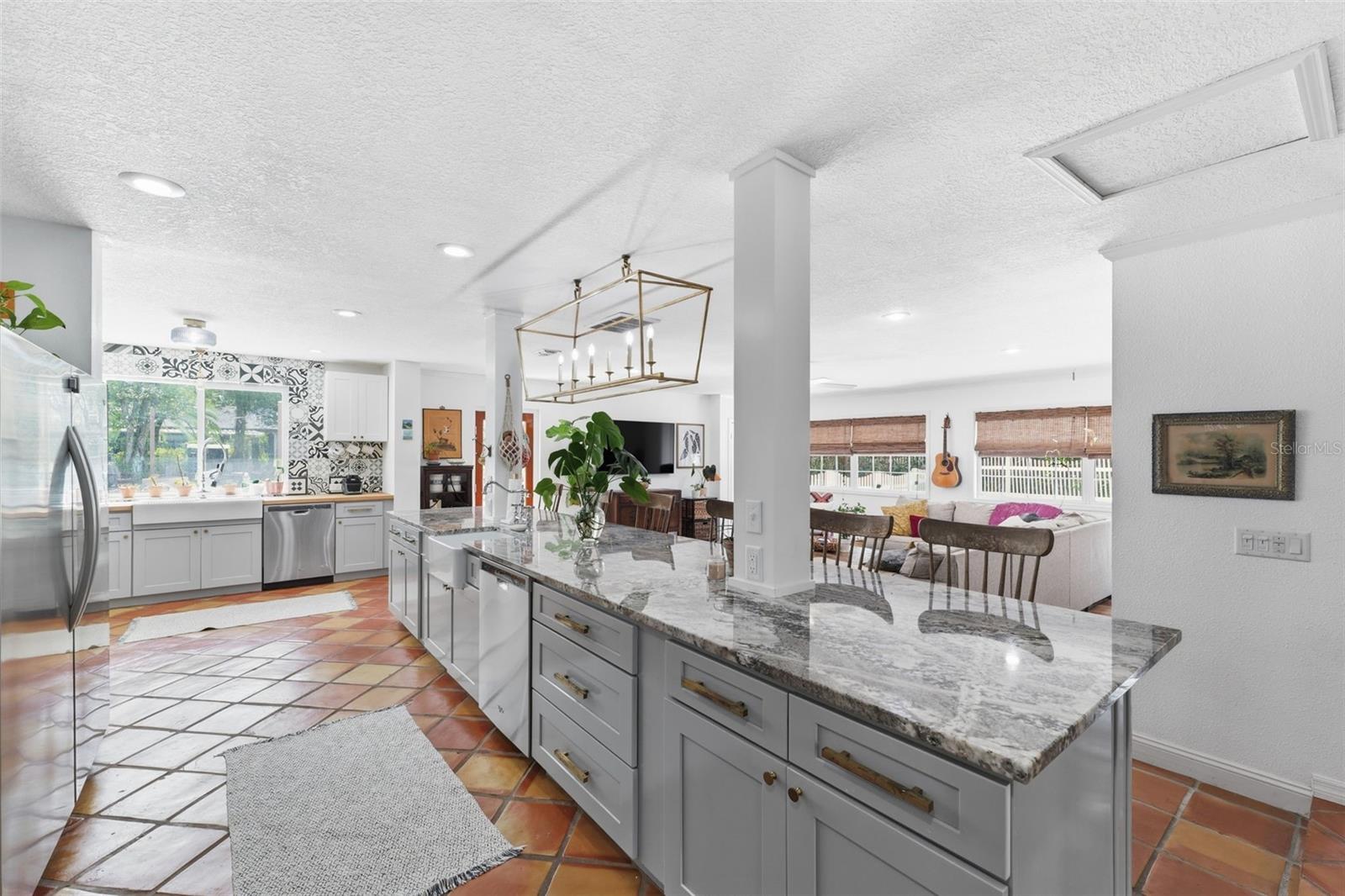 BELL TERRACE - Residential