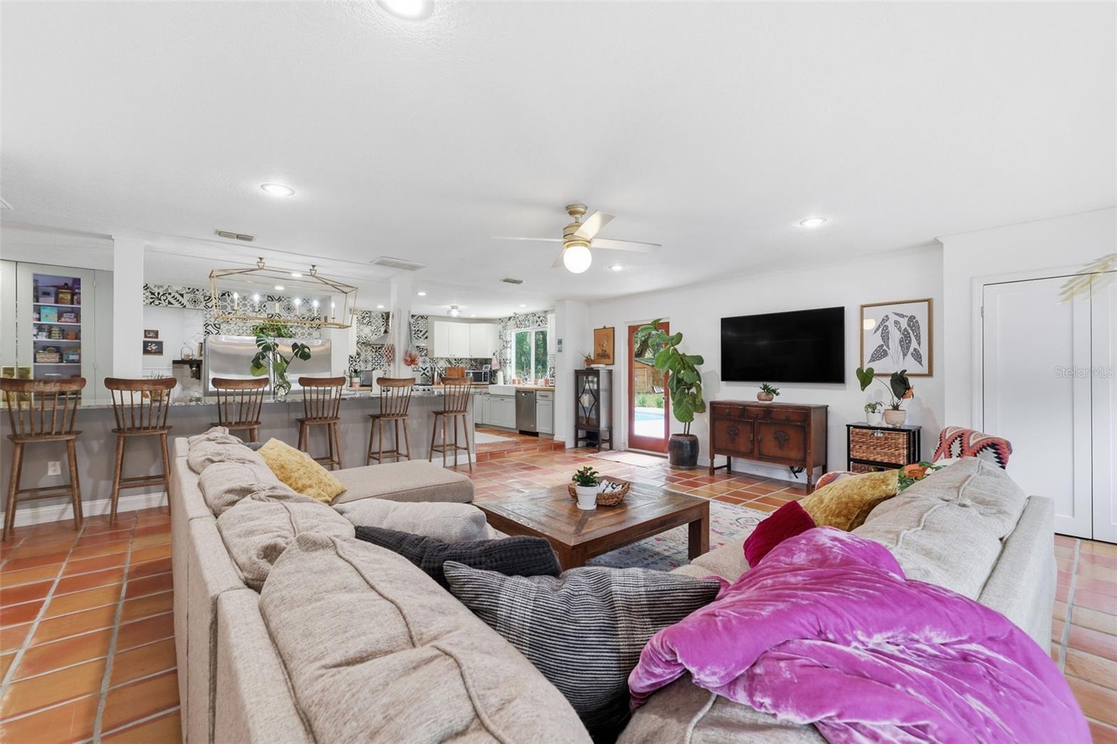 BELL TERRACE - Residential