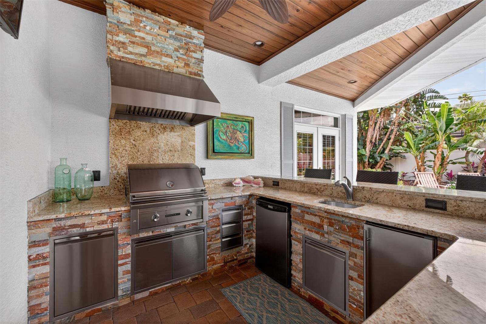 BELLEAIR ESTATES - Residential