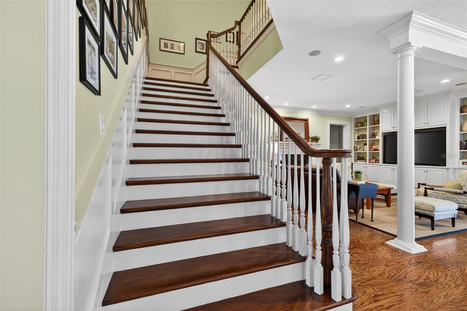 BELLEAIR ESTATES - Residential