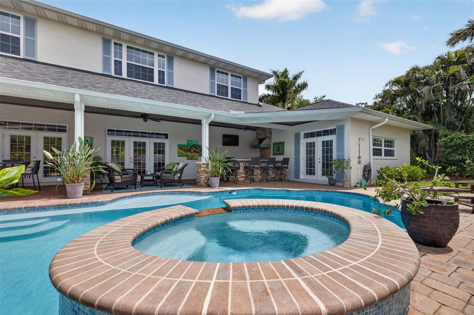 BELLEAIR ESTATES - Residential