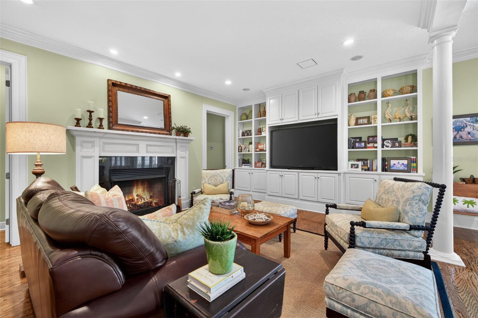 BELLEAIR ESTATES - Residential