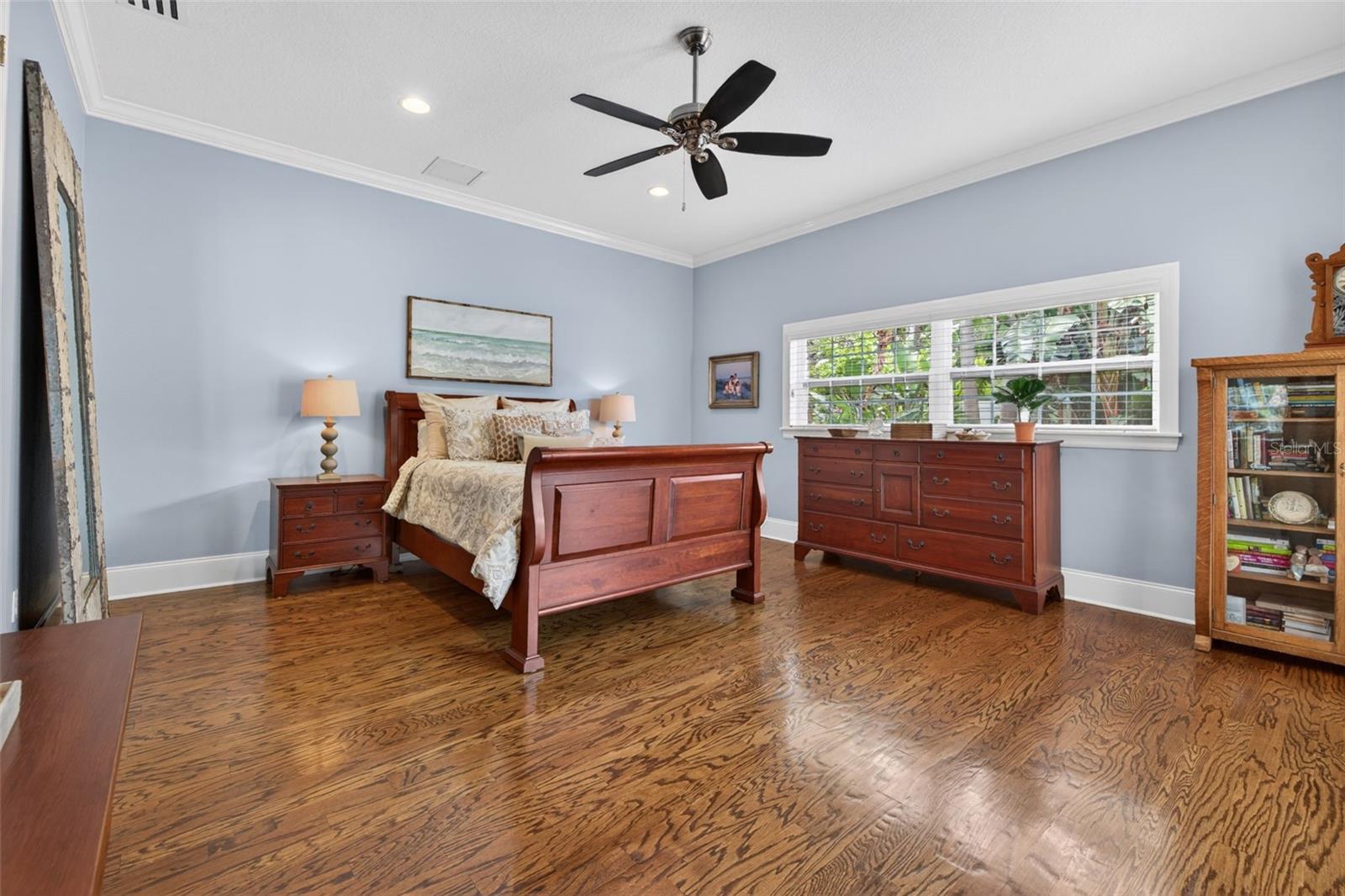 BELLEAIR ESTATES - Residential