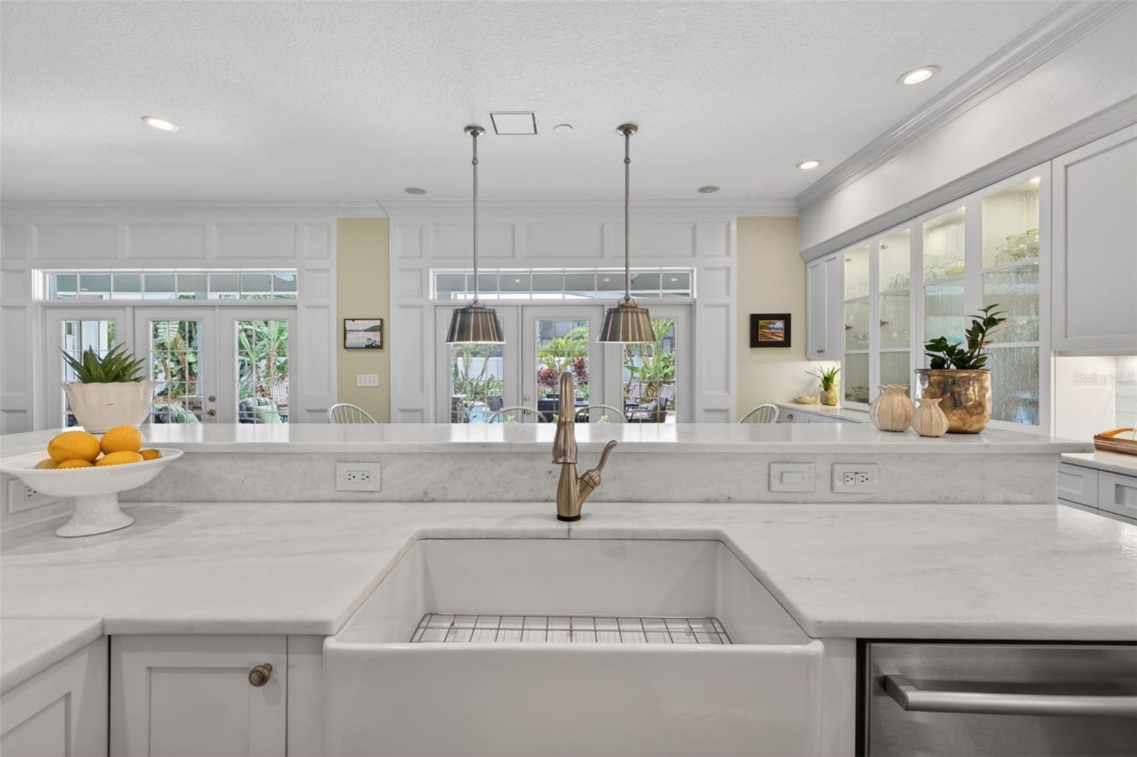 BELLEAIR ESTATES - Residential