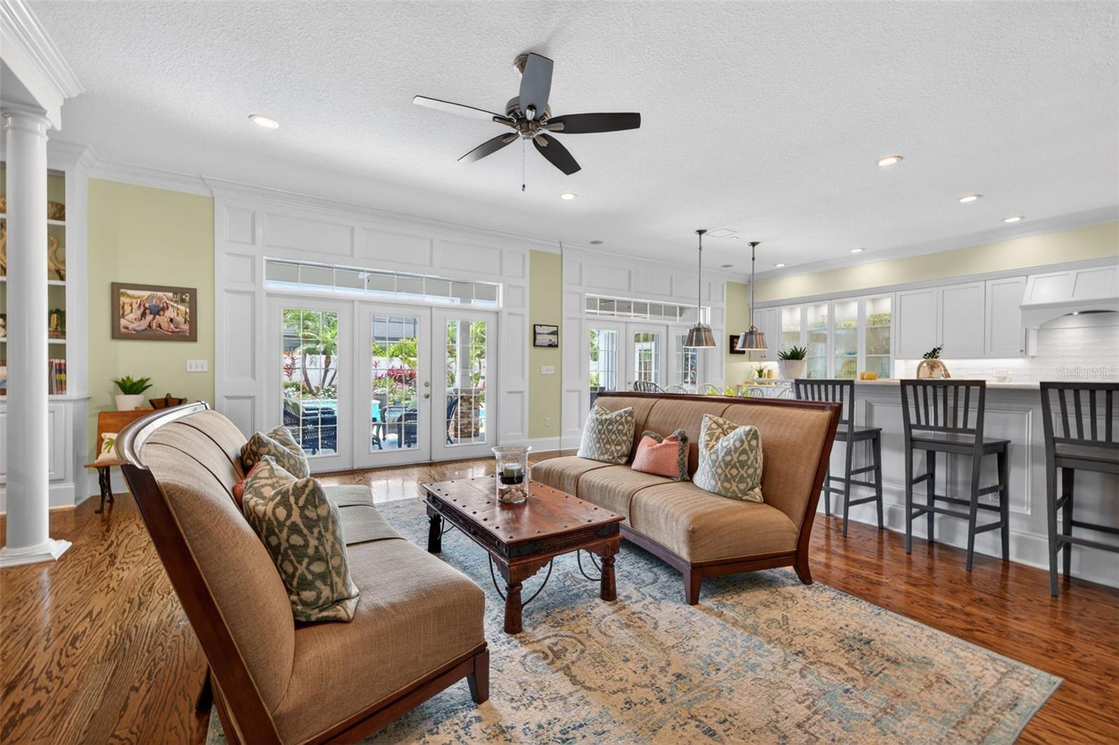 BELLEAIR ESTATES - Residential