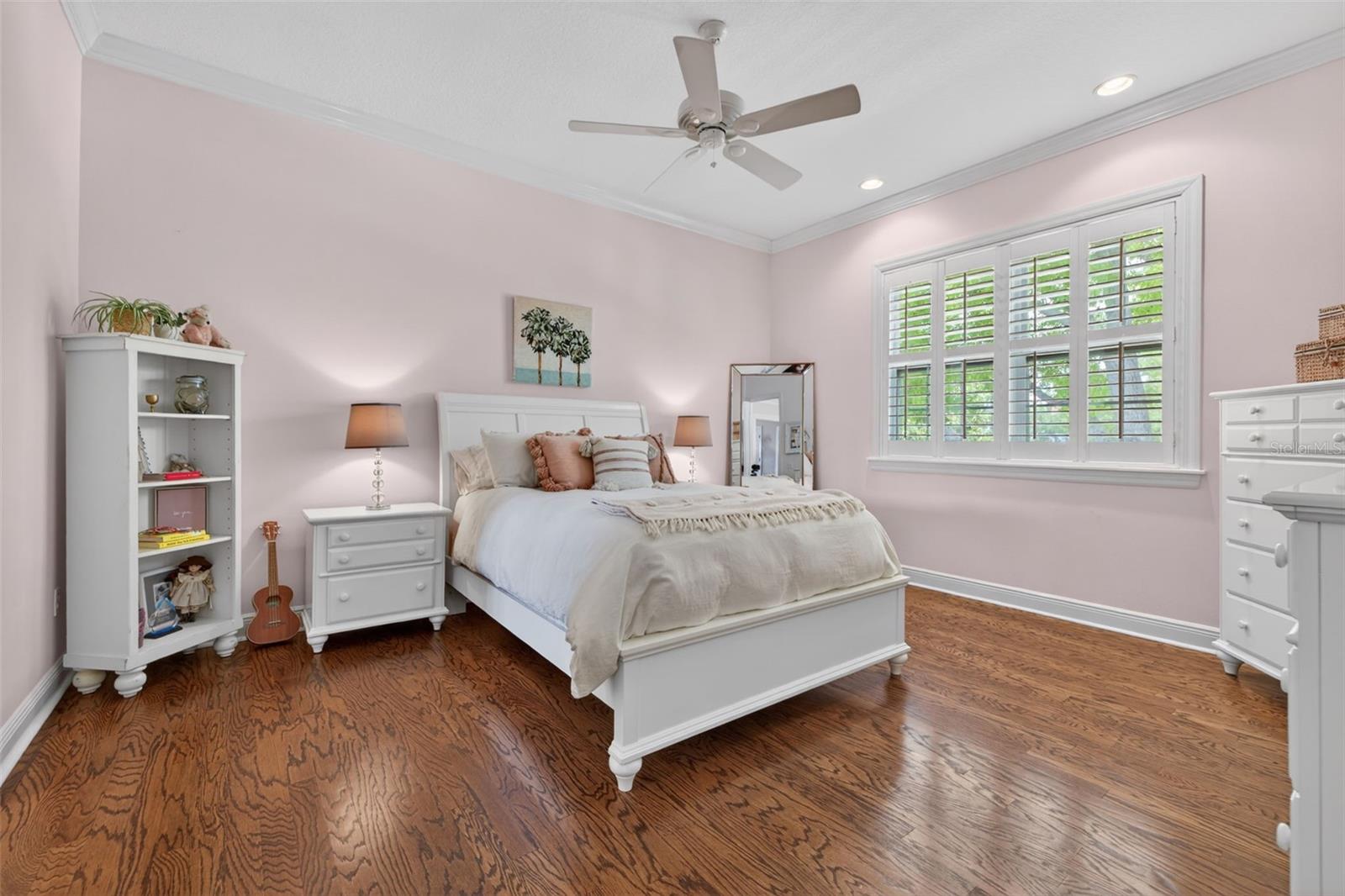 BELLEAIR ESTATES - Residential