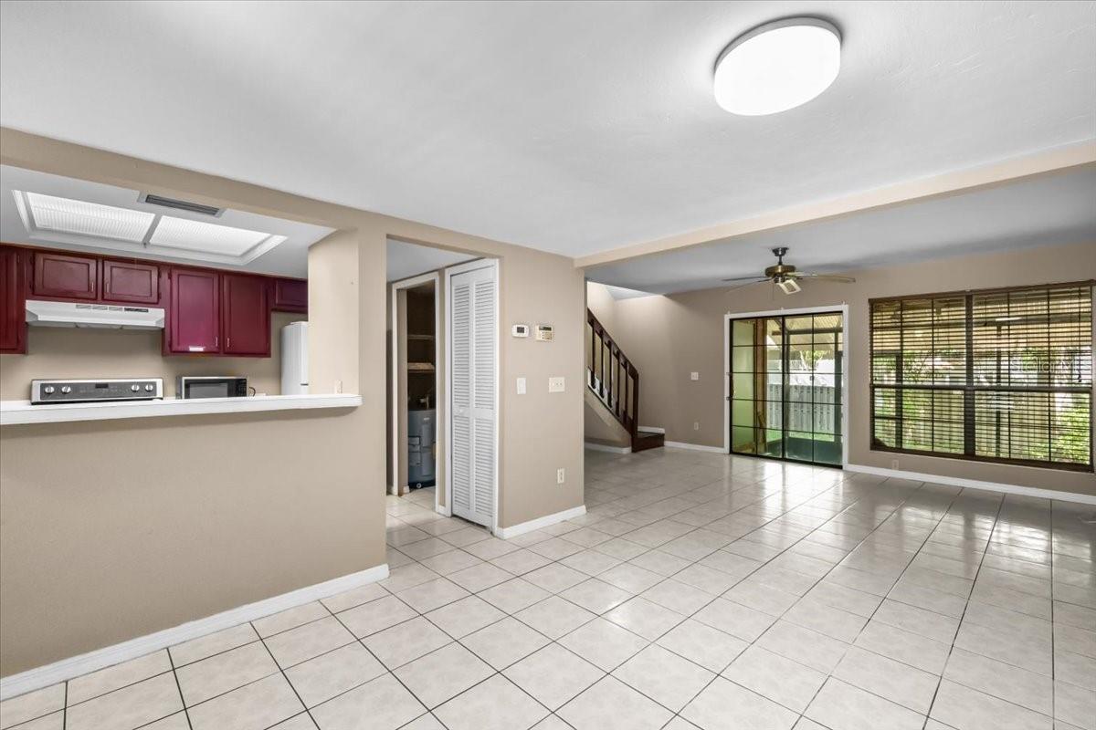 ROCKWOOD VILLAS - Residential