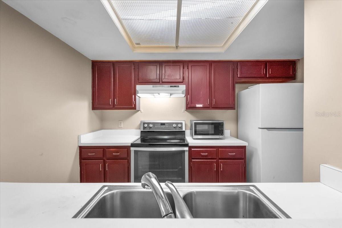 ROCKWOOD VILLAS - Residential