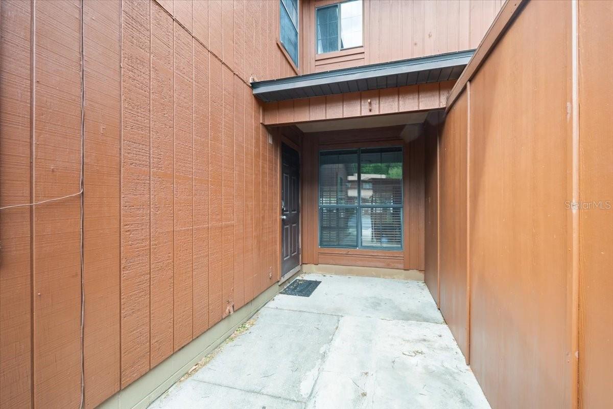 ROCKWOOD VILLAS - Residential