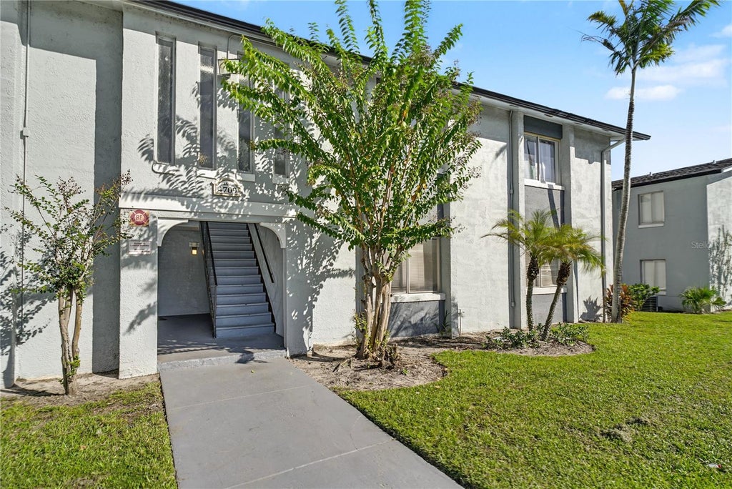 Photo of 4709 S Texas Avenue #4709B, Orlando, FL 32839 (MLS # O6451984)