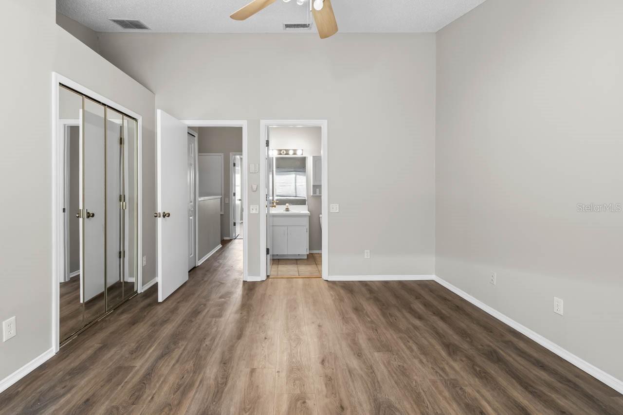 COUNTRYSIDE KEY - Residential