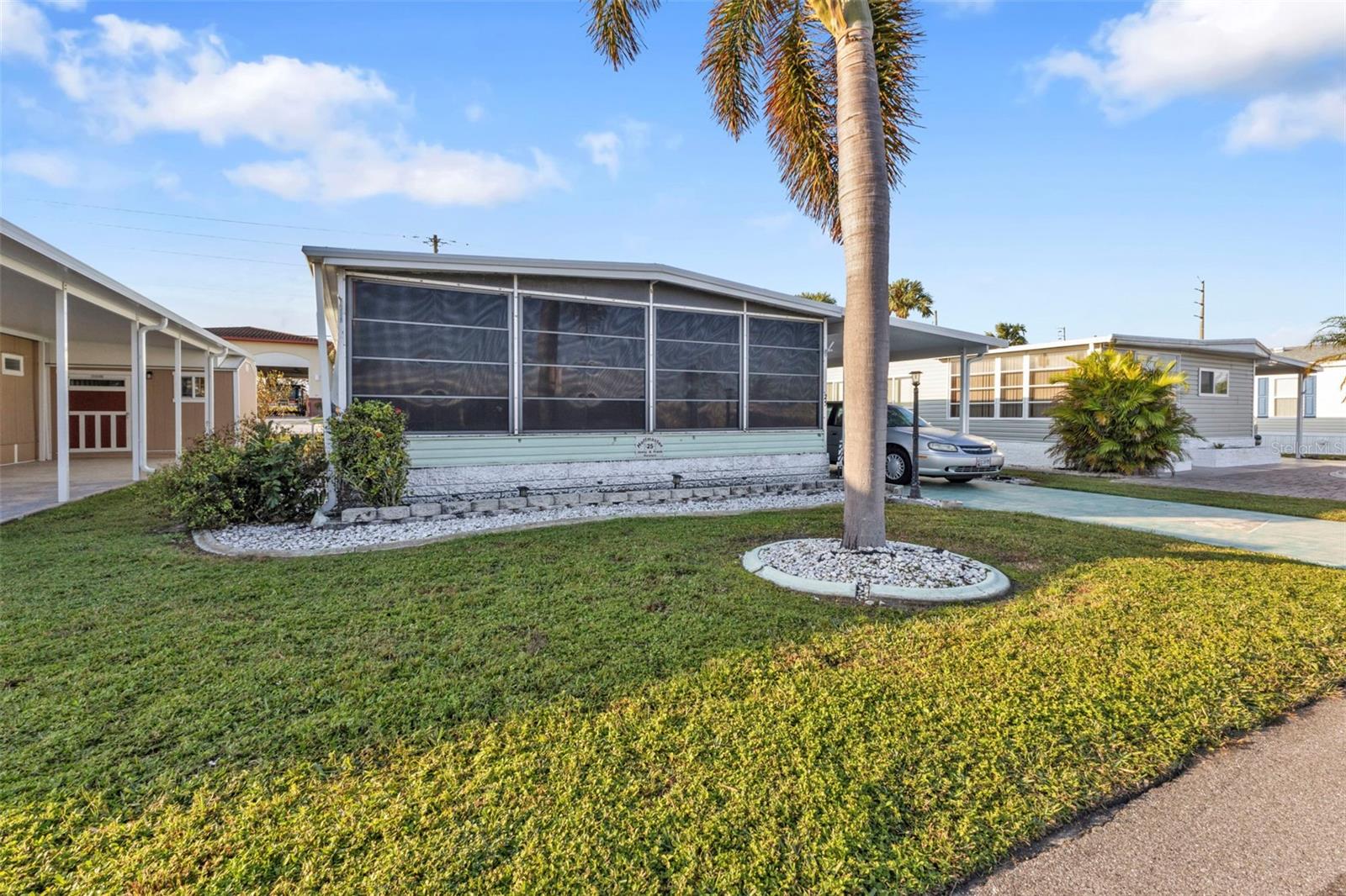 RIVER HAVEN MOB HME PARK - Residential