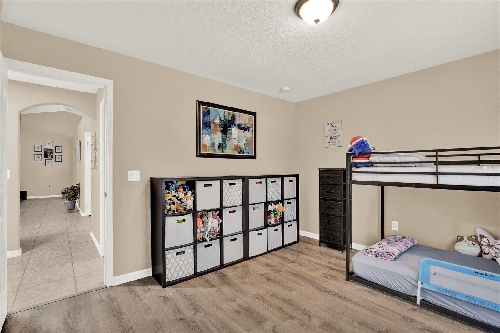 ROYAL HIGHLANDS - Residential