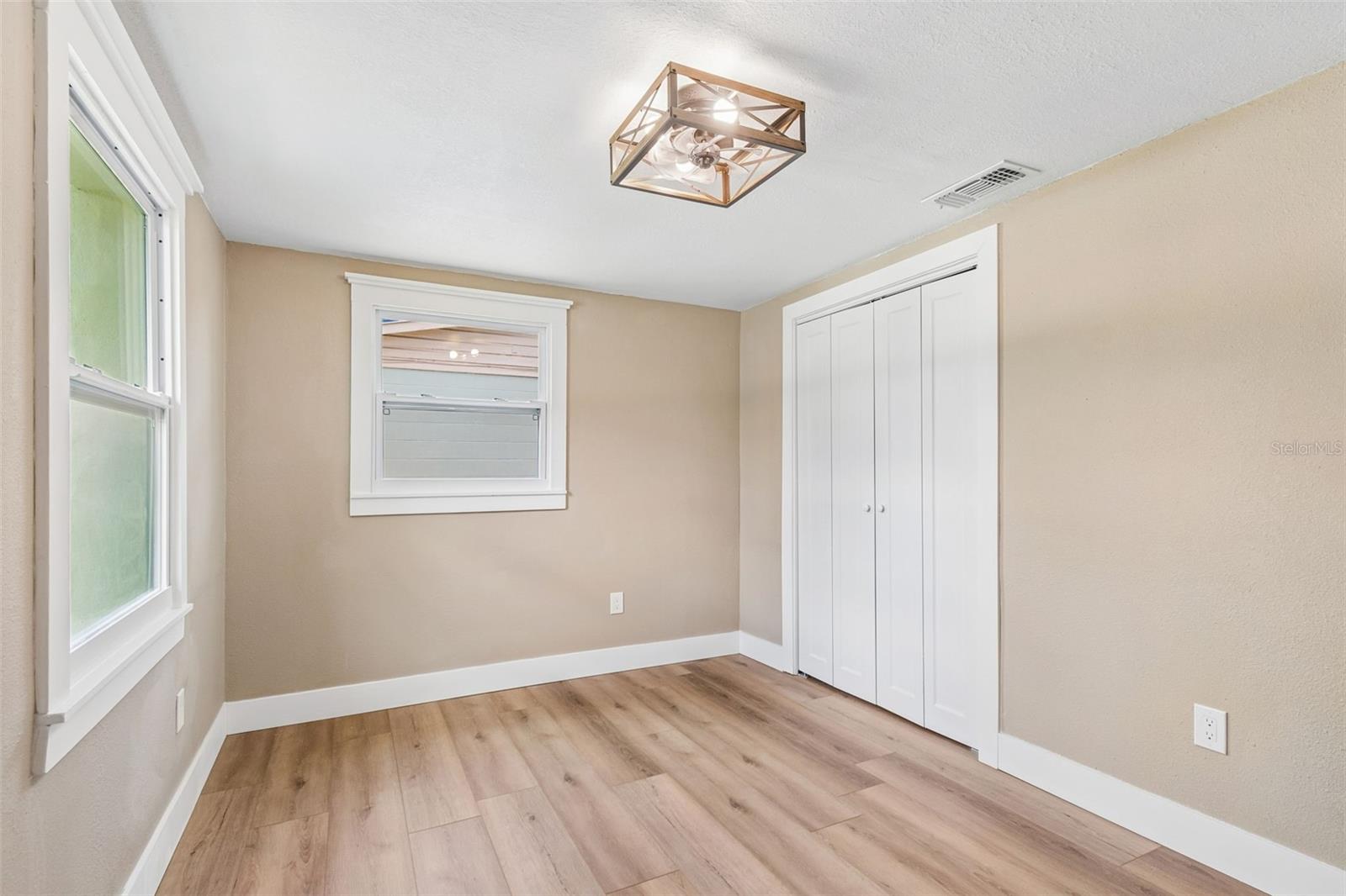 NORTH PARK RIDGE - Residential