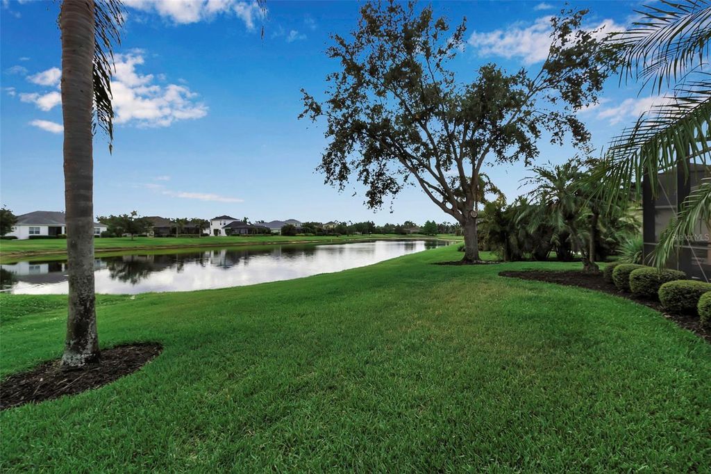 Photo of 1542 Ormond Terrace, Parrish, FL 34219 (MLS # A4651763)
