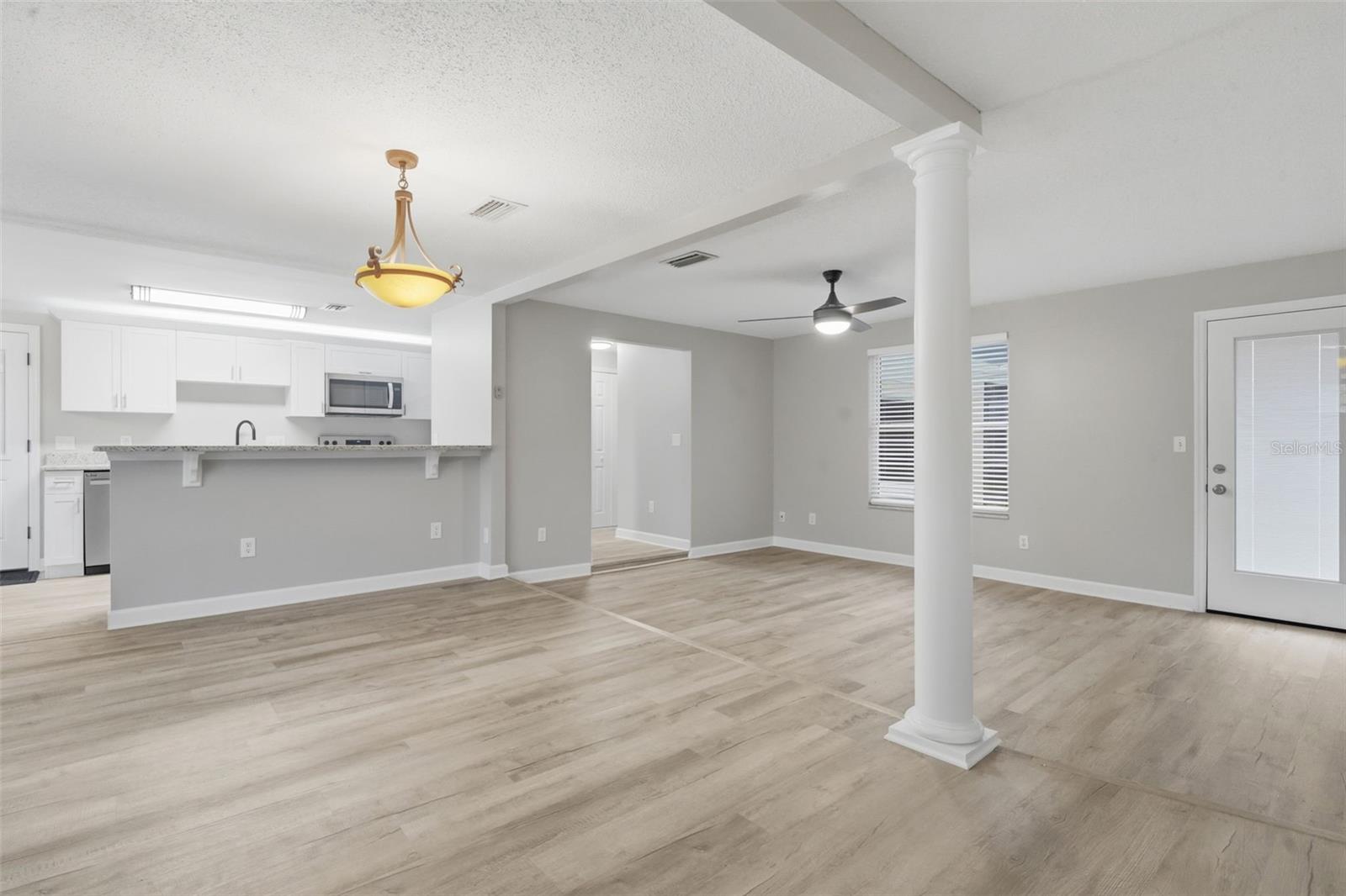 SHADY OAKS - Residential