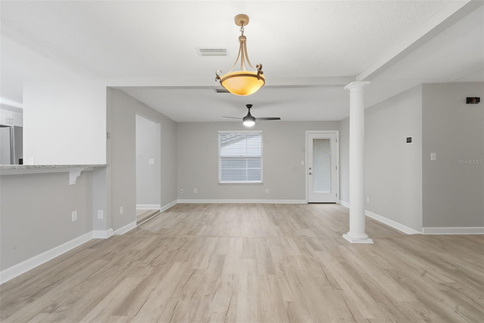 SHADY OAKS - Residential