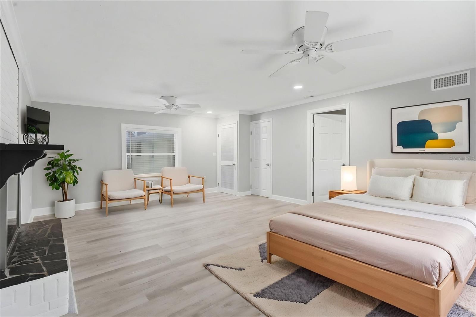 SHADY OAKS - Residential