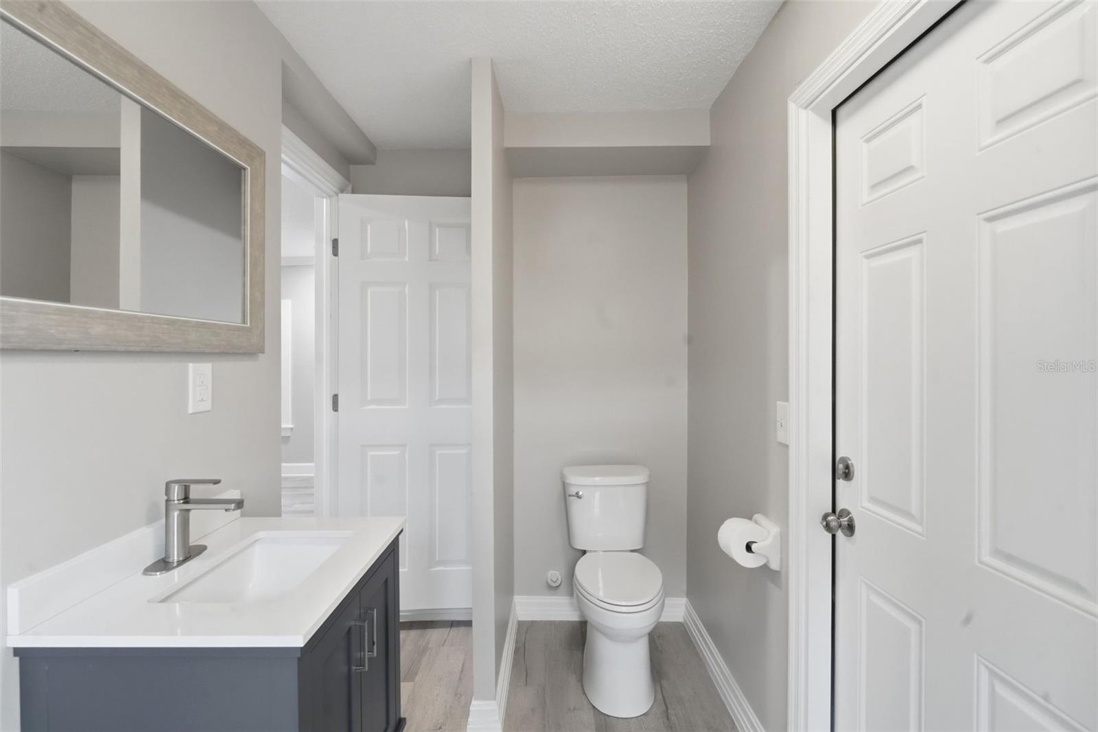 SHADY OAKS - Residential