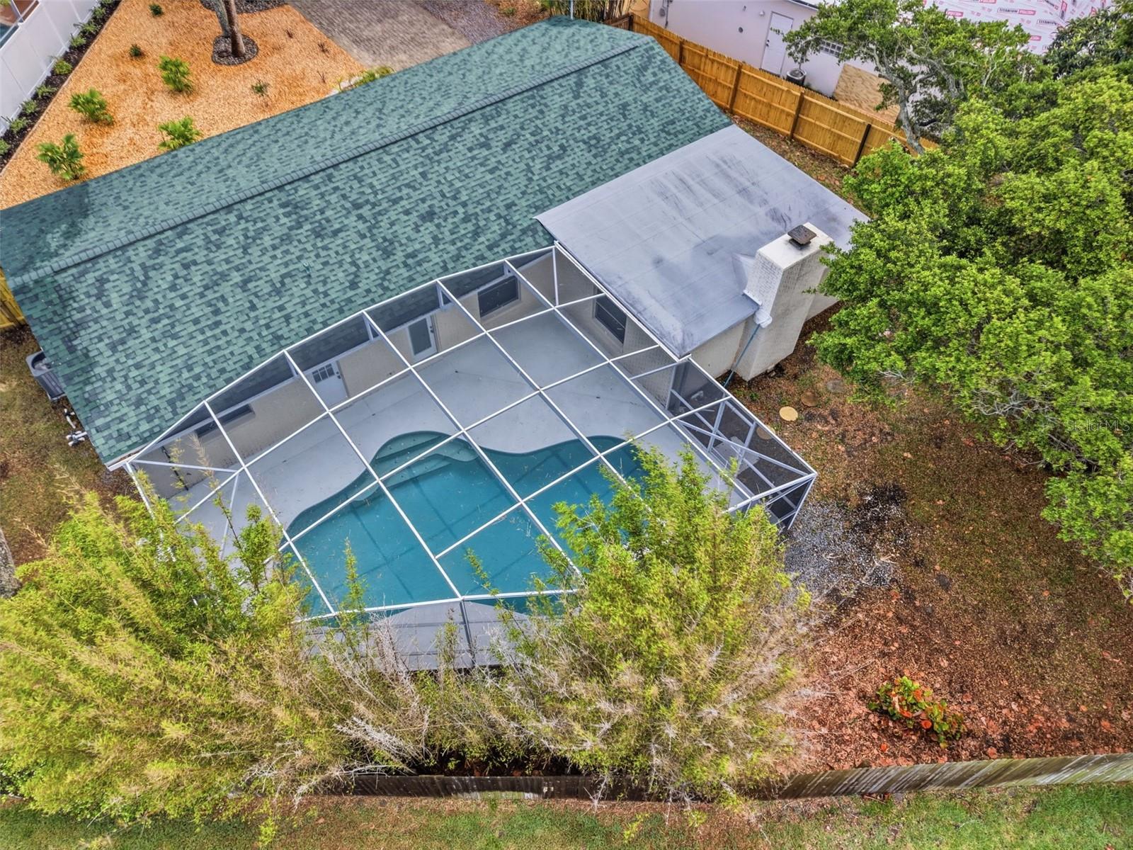 SHADY OAKS - Residential