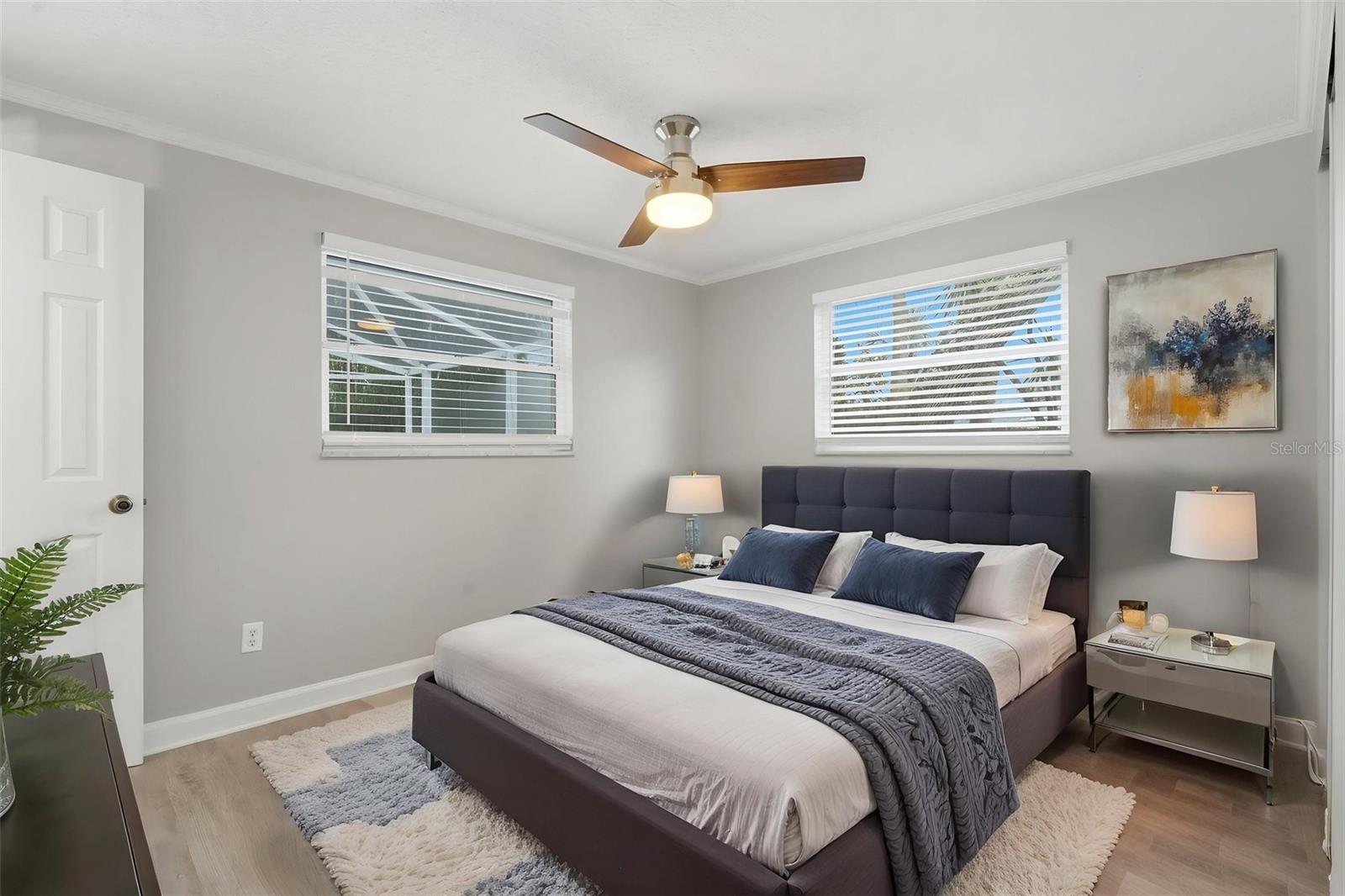 SHADY OAKS - Residential