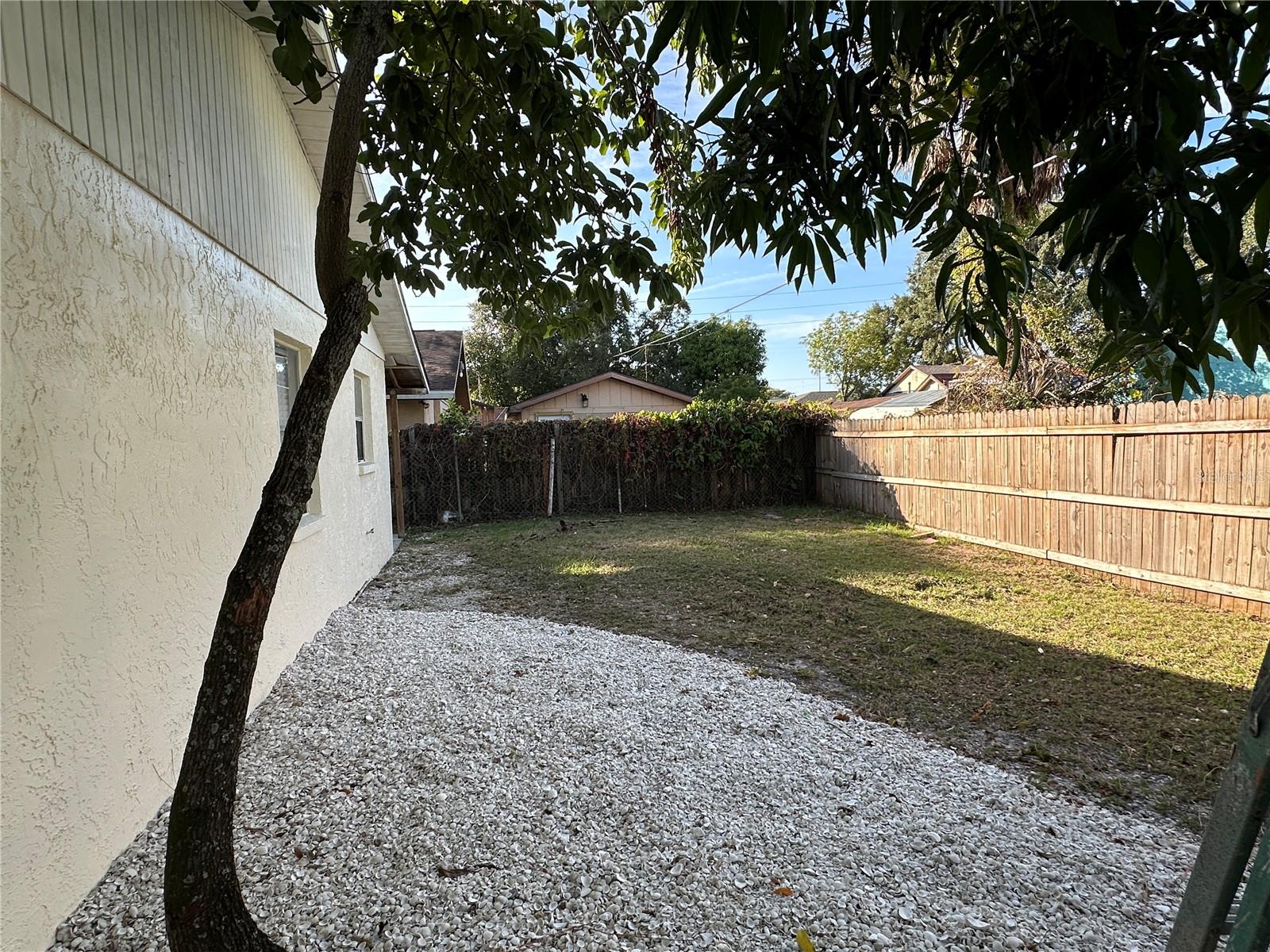 EAST TAMPA BLOCKS 1 TO 40 - Residential Income