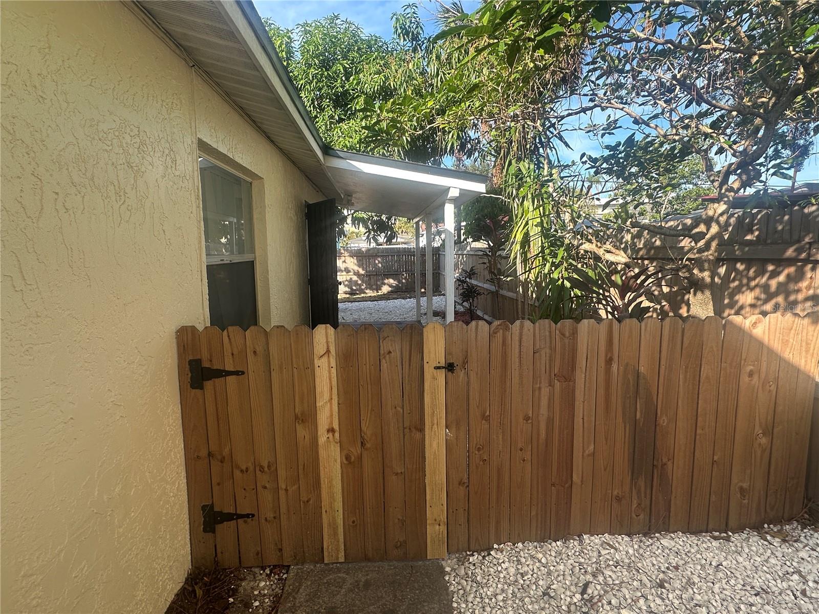 EAST TAMPA BLOCKS 1 TO 40 - Residential Income