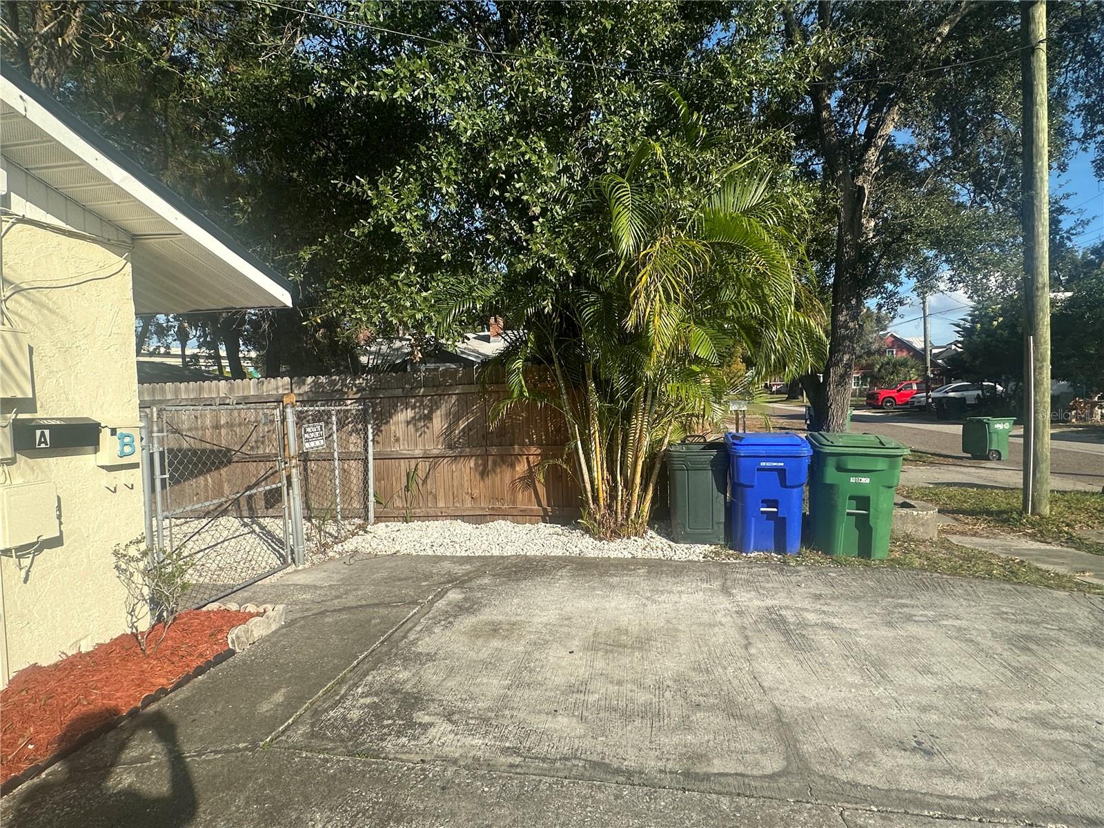 EAST TAMPA BLOCKS 1 TO 40 - Residential Income