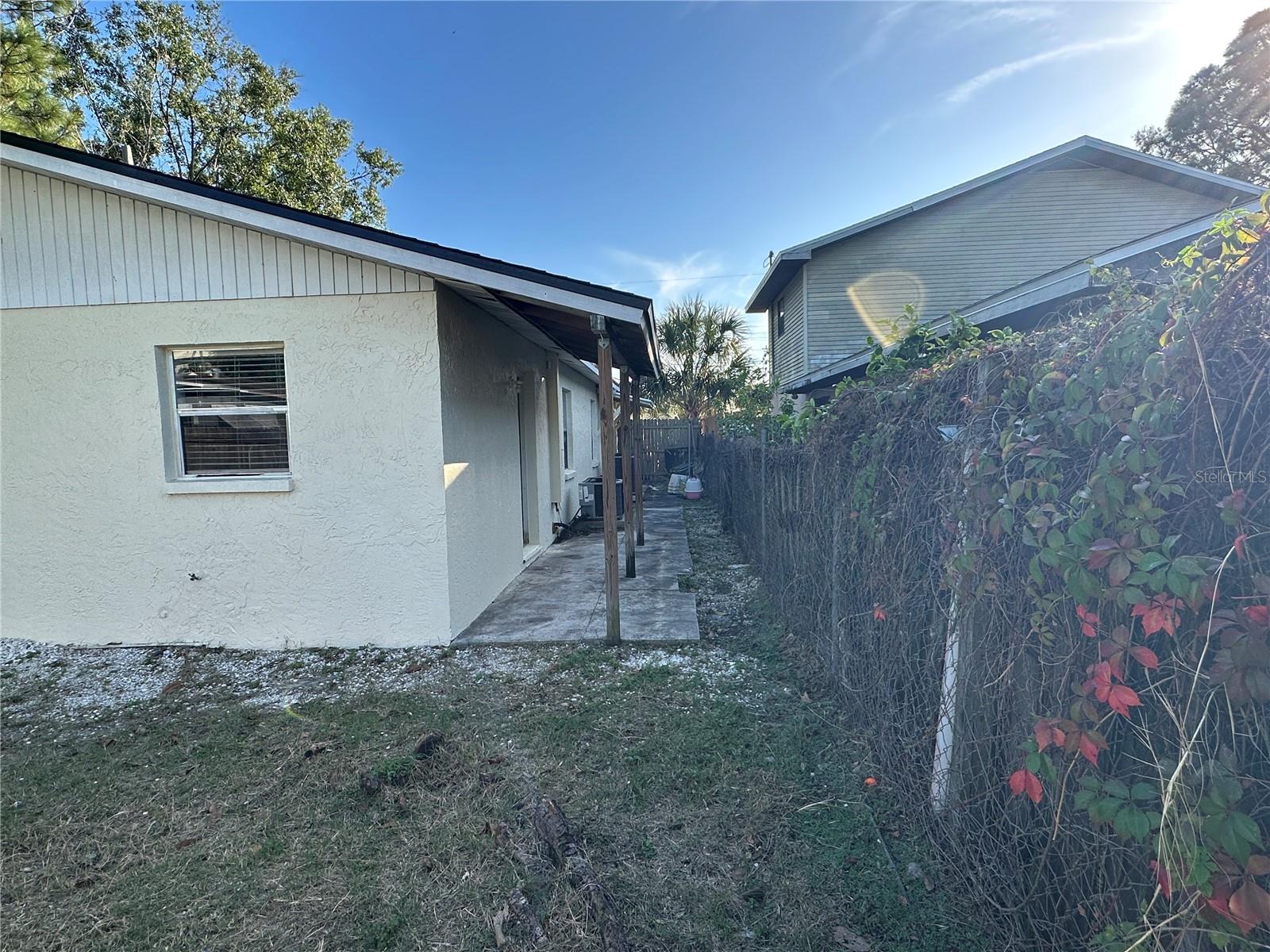 EAST TAMPA BLOCKS 1 TO 40 - Residential Income