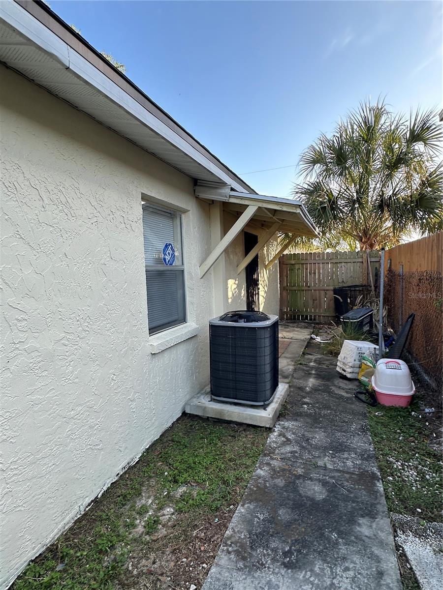 EAST TAMPA BLOCKS 1 TO 40 - Residential Income