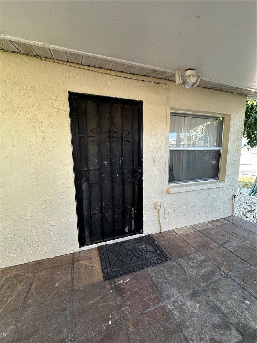 EAST TAMPA BLOCKS 1 TO 40 - Residential Income