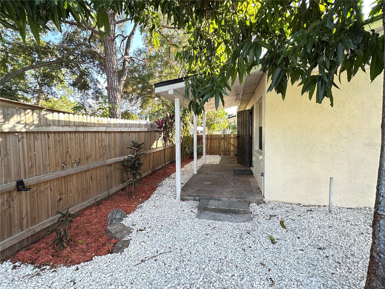 EAST TAMPA BLOCKS 1 TO 40 - Residential Income