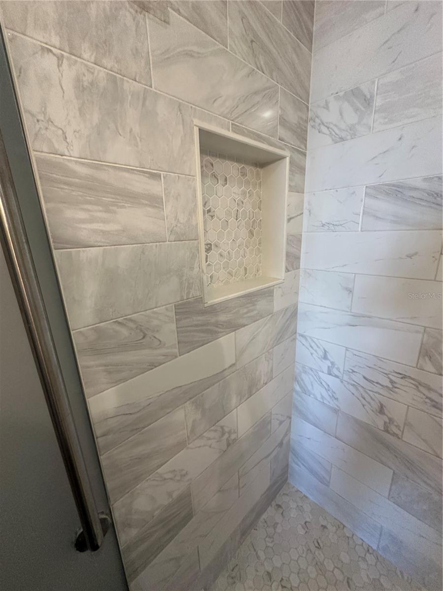 EAST TAMPA BLOCKS 1 TO 40 - Residential Income